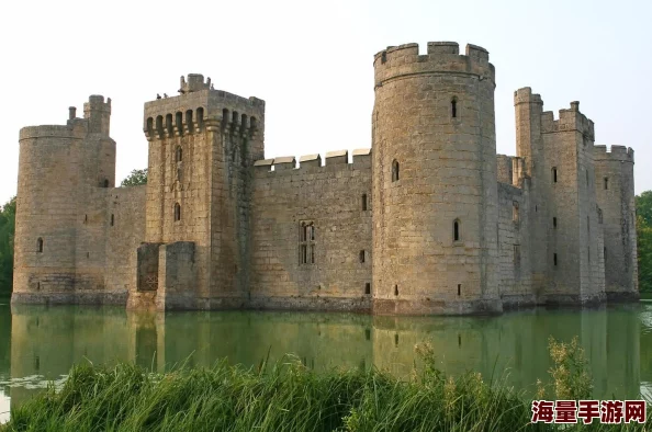 人气较高的欧美魔幻手游有哪些2025经典的魔幻游戏合集